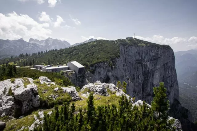 Berg- und Talstation 6
